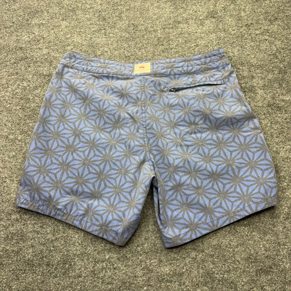 Faherty Brand Men Blue Geometric Starburst Recycled Board Shorts Size 35